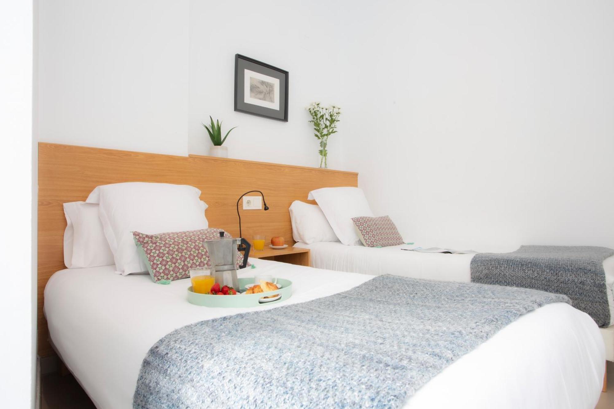 Singularstays Mar44