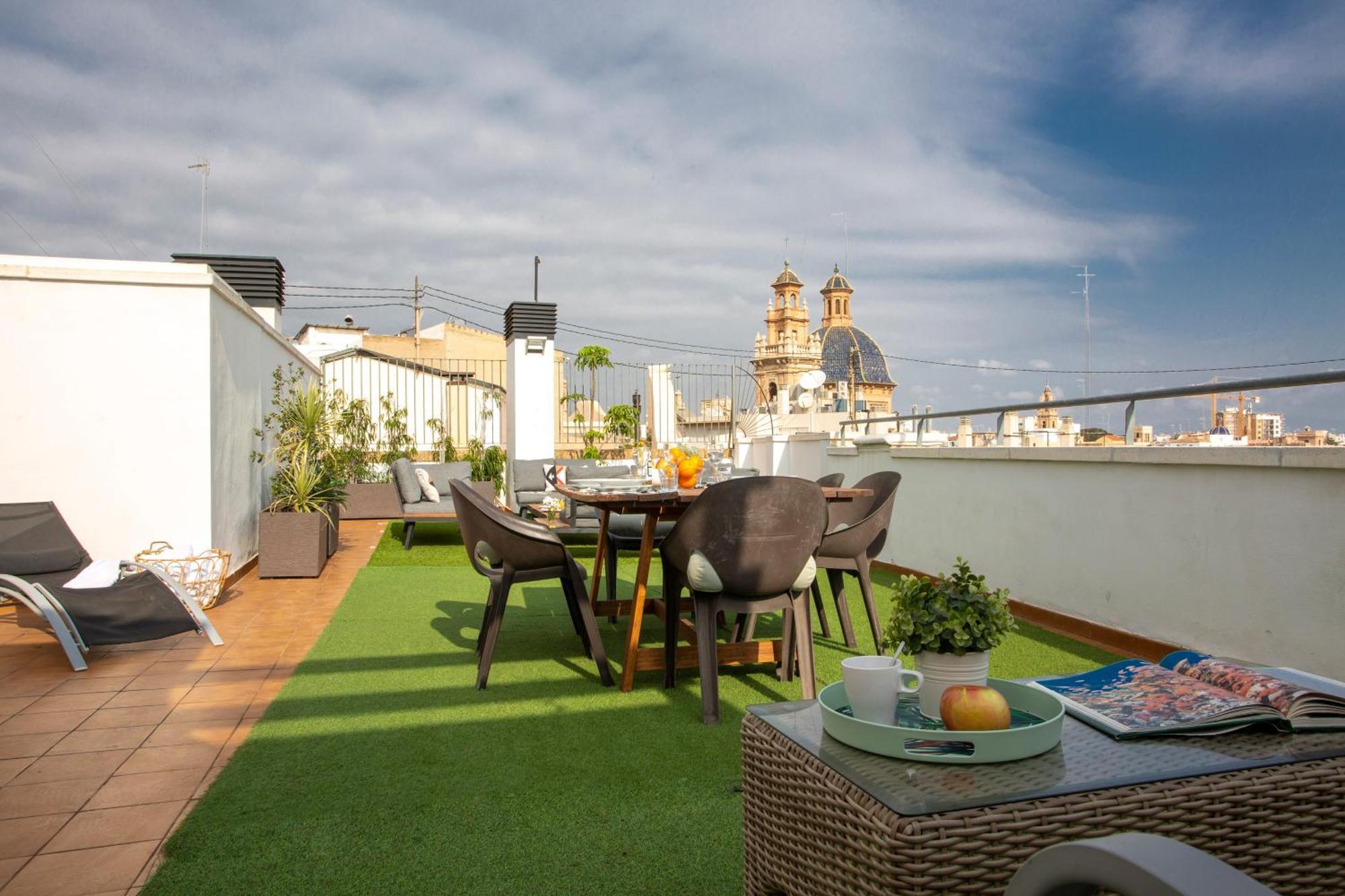 Apartment Singularstays Mar44