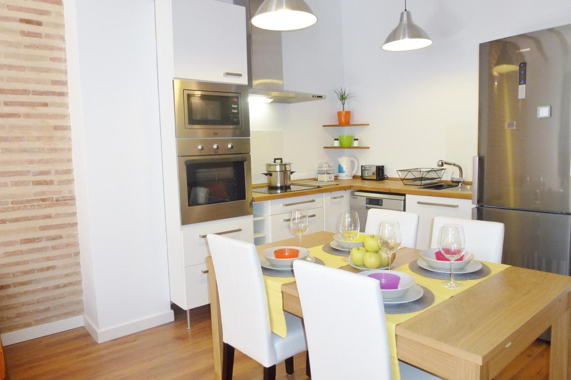 Singular Station Apartment