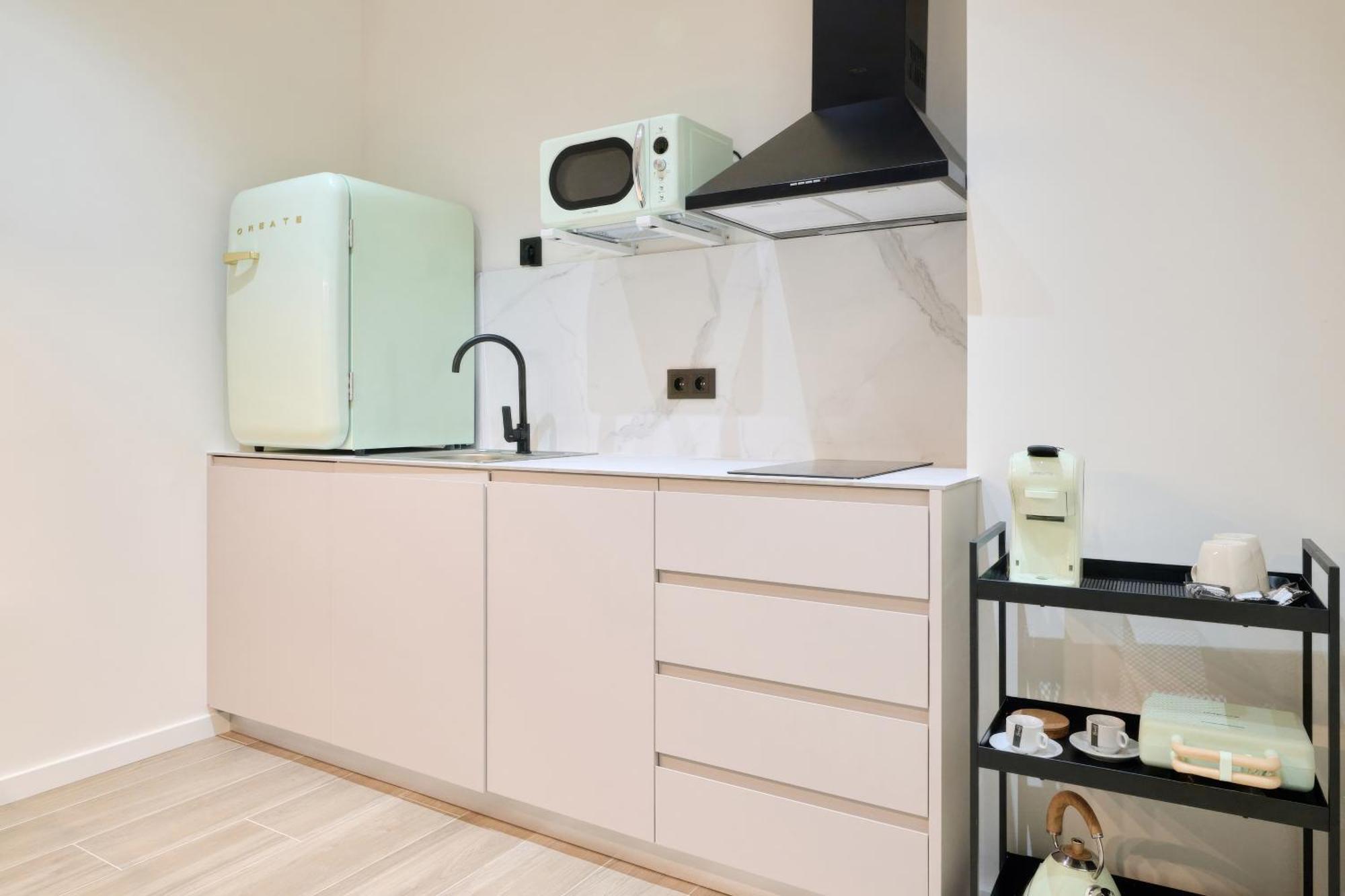 Apartment Romantic N4 Oceanografico By Virkin *