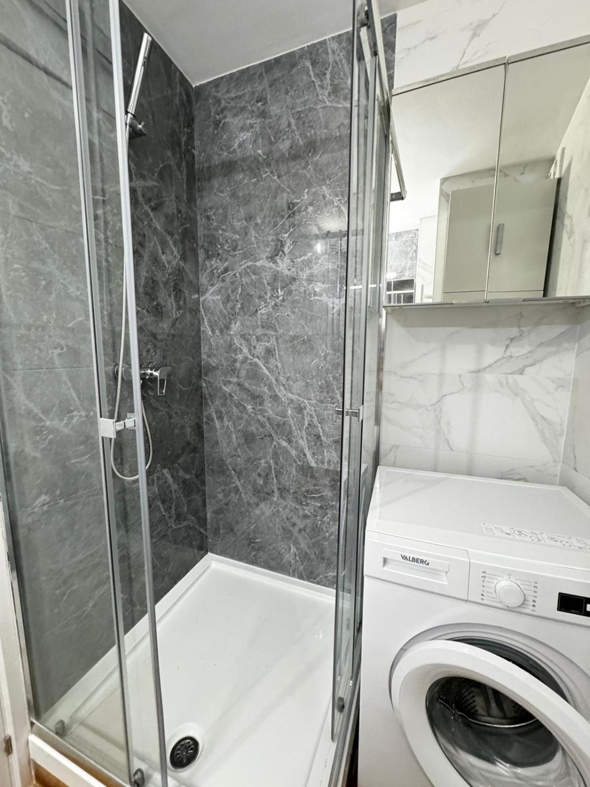 Mestre Valls 13 Apartment