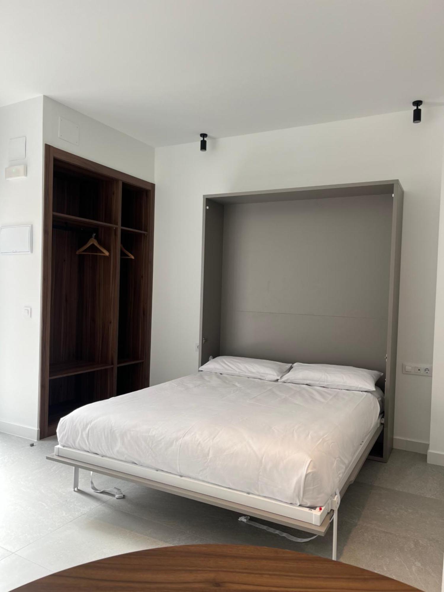 Aparthotel Vent De Vela *