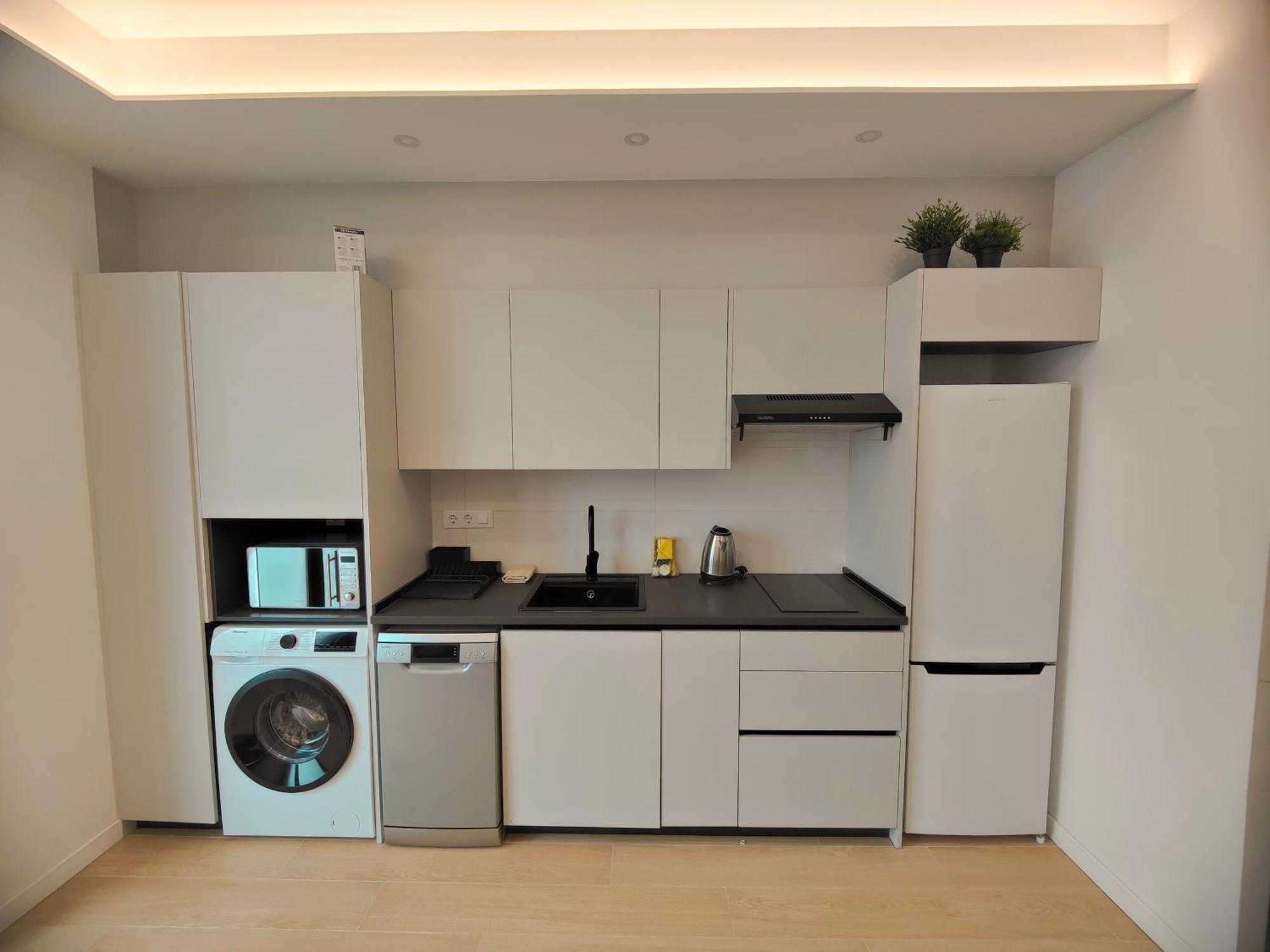 Rd C Apartment *
