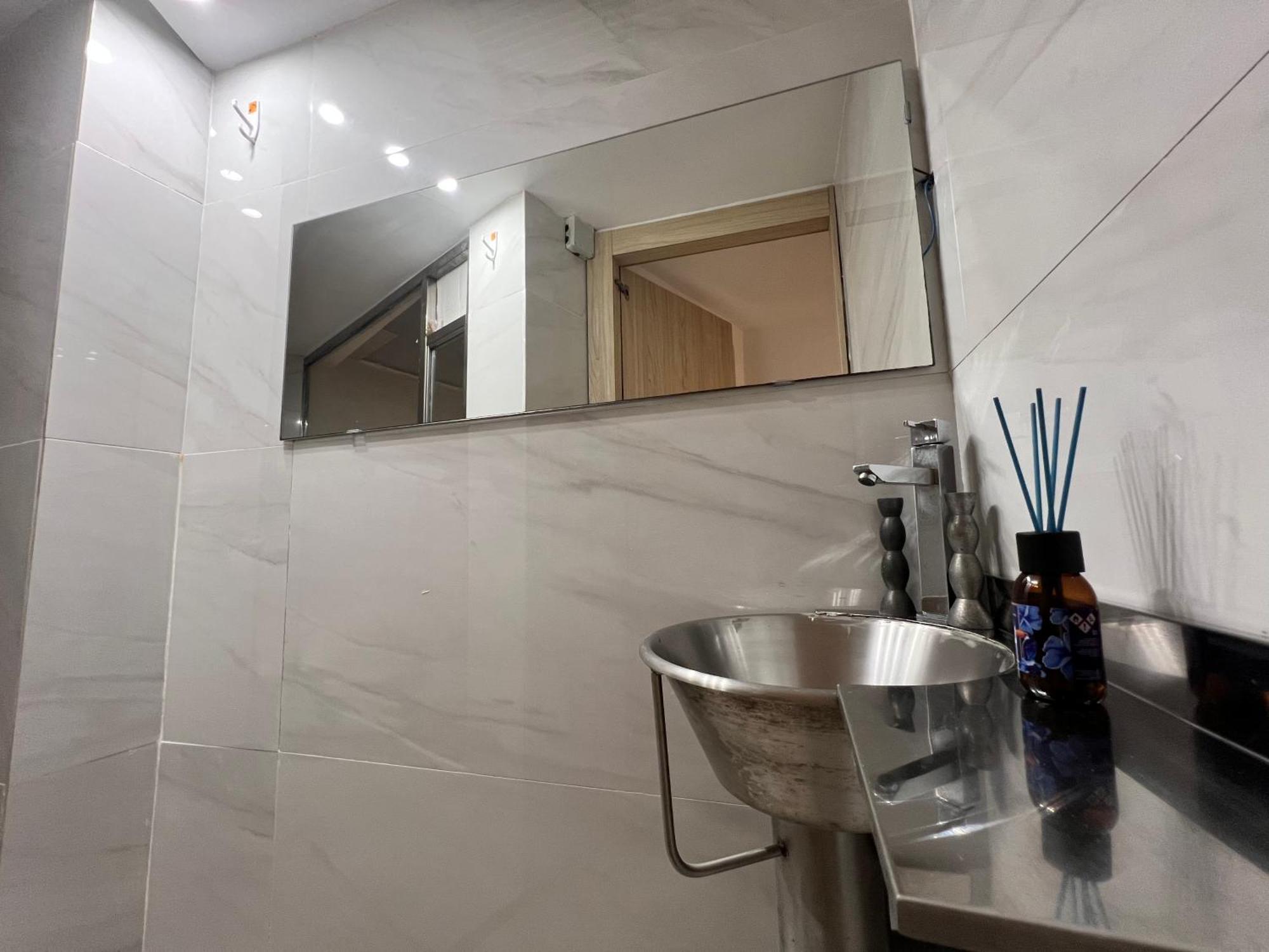 Apartment Tosalet