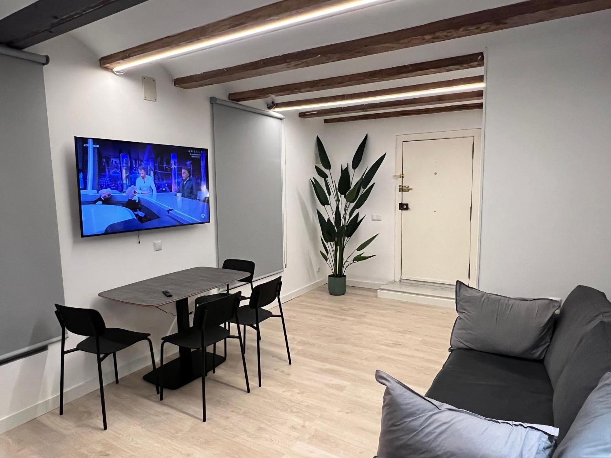 Apartment Tosalet *