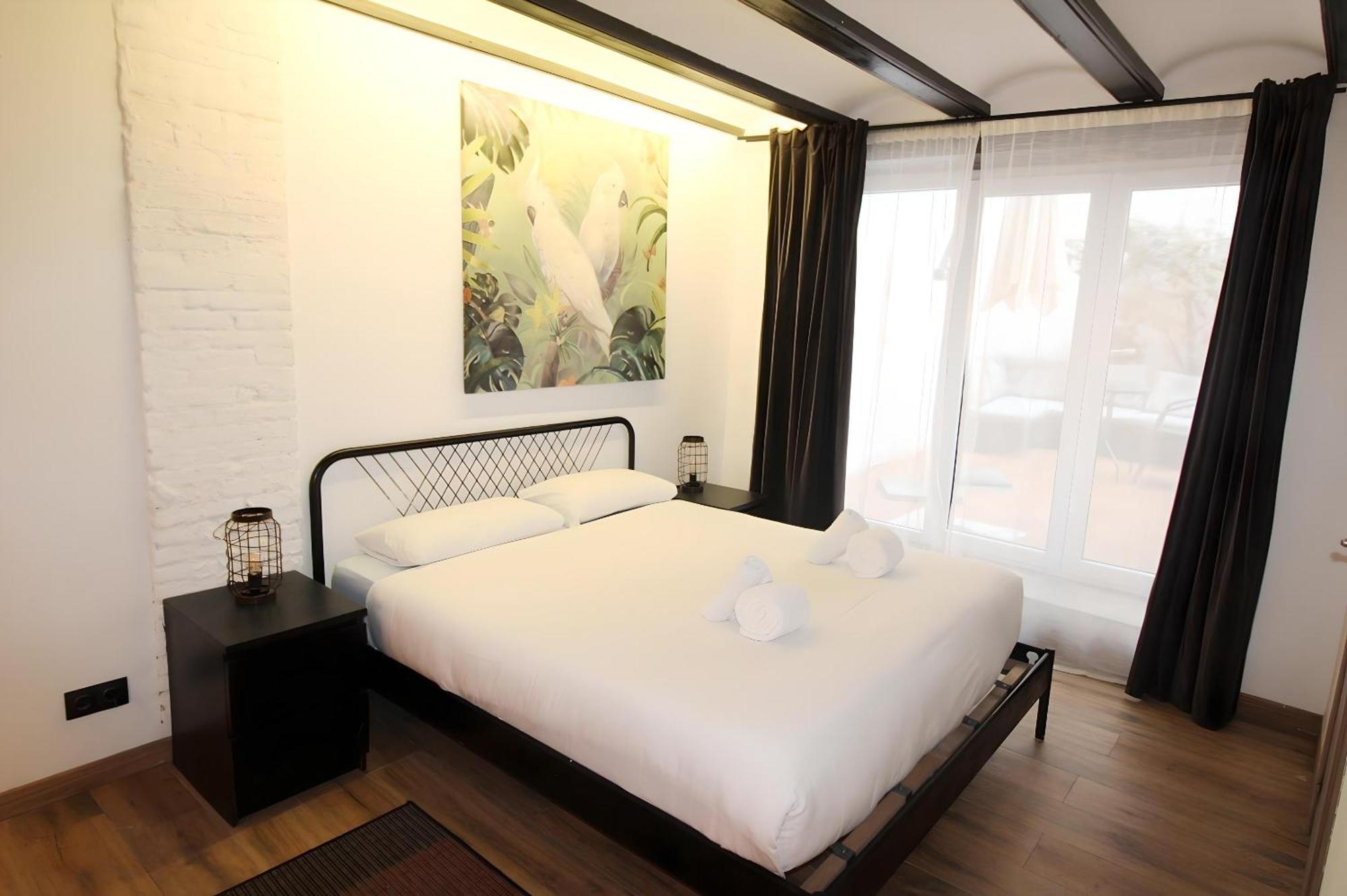 Apartment Increible Con Terraza Al Lado De Torres De Quart *