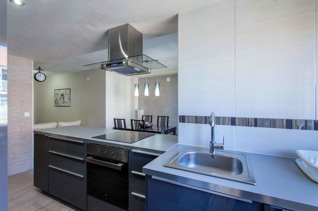 Malvarrosa Cavite Apartment Valencia