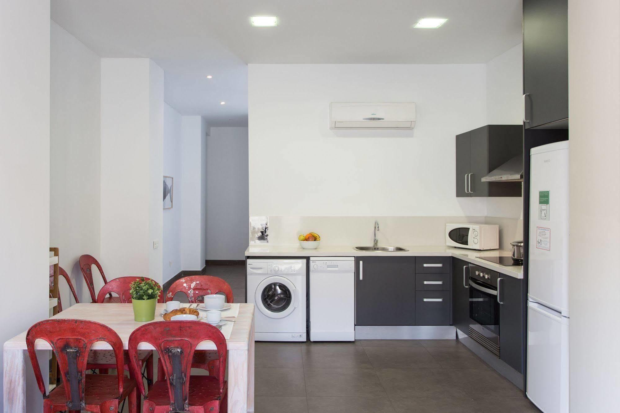 Centre Torres De Quart Apartment Valencia