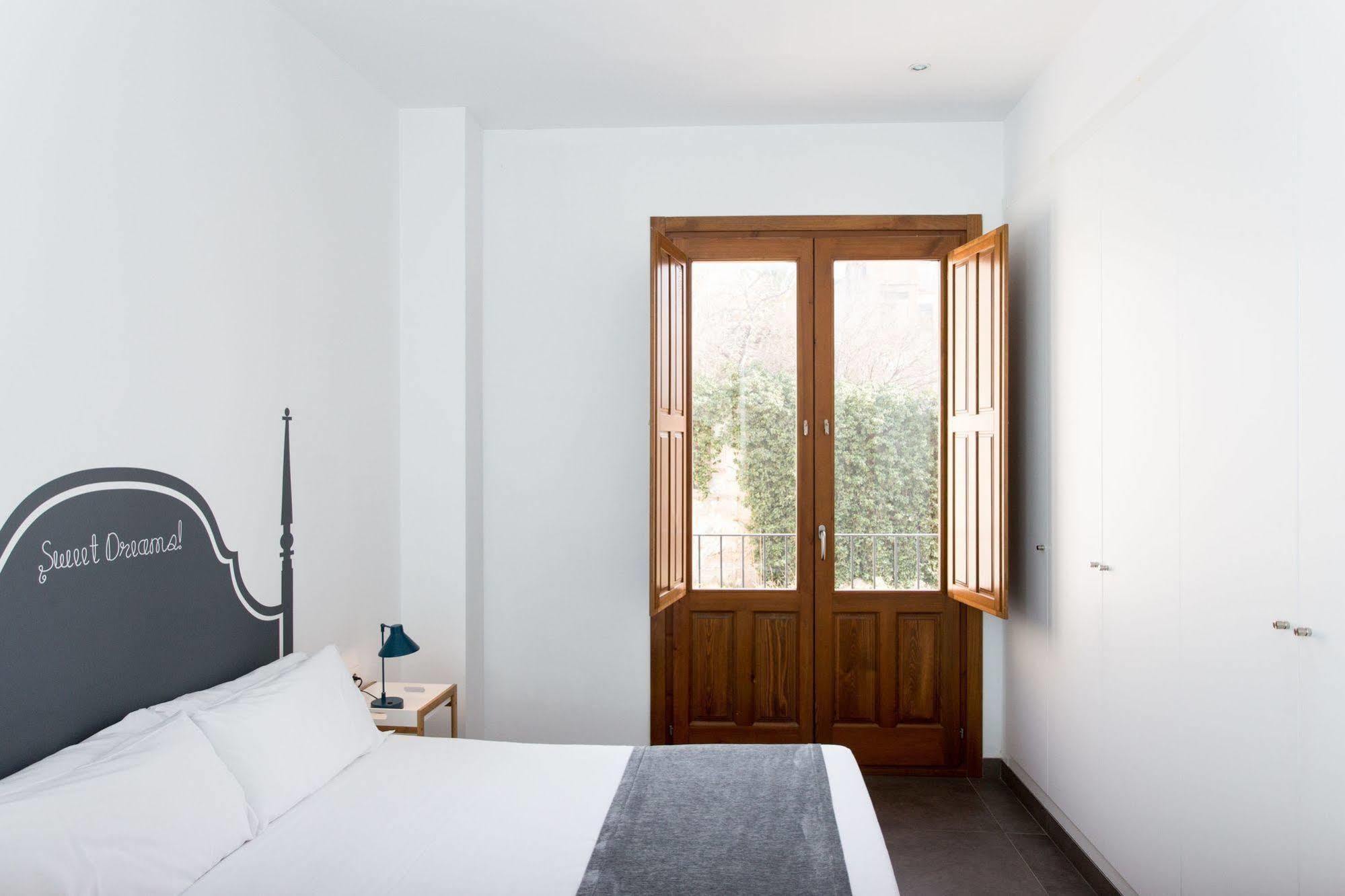 Centre Torres De Quart Apartment *