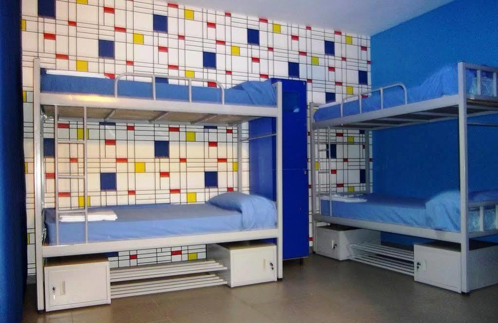 Red Nest Hostel *