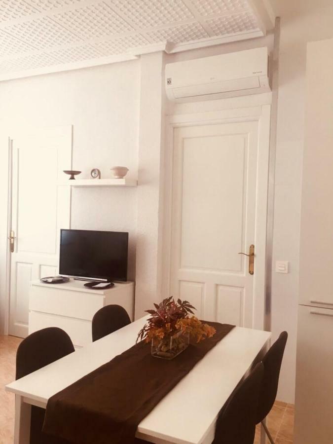 Piso Centrico Plaza Toros Apartment *