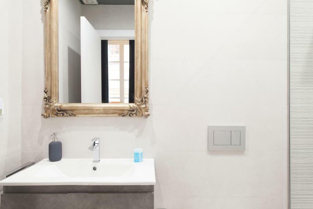 Apartment Mediterranean Flats Plaza Redonda Valencia