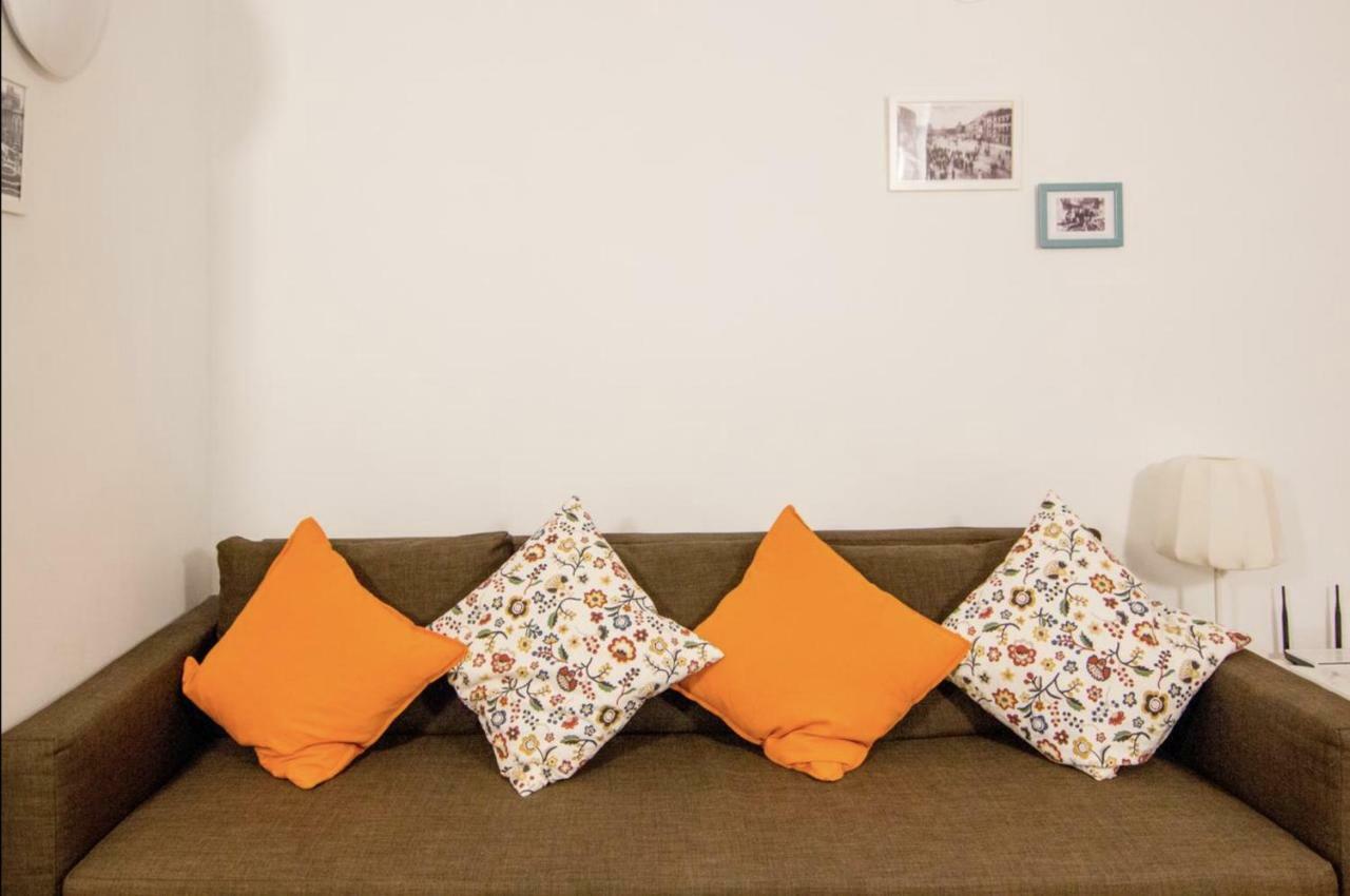 Station. Free Wifi & Terrace Apartment *