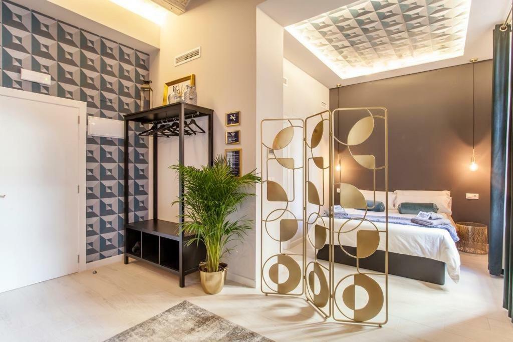 Mediterranean Flats Plaza Redonda Apartment *