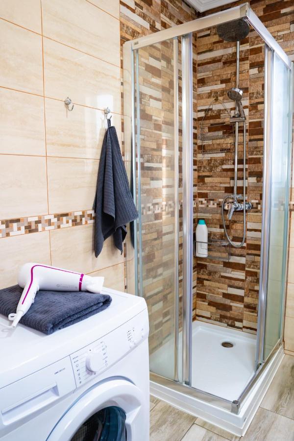 Apartment On-line Luxury Apart Peset Aleixandre 135, Free Wi-fi Valencia