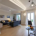Apartment Near The Marina, Valencia