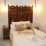 Vintage Loft Apartment Beach, Private Terrace Wifi