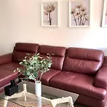 Beautiful And Renovated Apartment In The Center