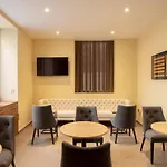 Sh Suite Palace (Adults Only)