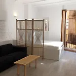 Estudio En Ciutat Vella