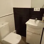 Alquilo Habitacion Individual Con Aseo Privado Solo Chicas, Only Girls