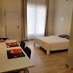 Modern Studio Near The Port And Beach