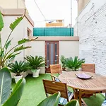Casa Espectacular De Diseno Con Jardin Interior