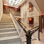 Sh Ingles Boutique Hotel