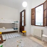 Florit Flats - Traditional House In El Cabanyal