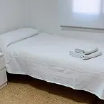 Apartamento Nuevo Con Terraza Muy Cerca De La Playa