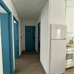Modernized 3-Bedroom Flat 500M To The Beach