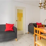 Holiday&Vacations Apartment On The Beach