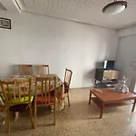 Flat Family Near Beach Garden Center And Metro