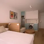 Spectacular Renovated Studio Facing The Sea