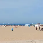 Malvarrosa Familiar, Beach Wifi