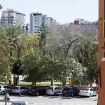 Rualva Flats, Viveros Chic & Central