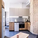 Charming And Comfortable Apartment With Inviting Atmosphere
