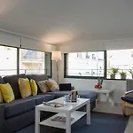 Singularstays Veronica II