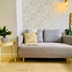 Cabanyal Room 3 - Small & Stylish By The Beach