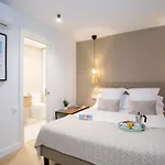 Poeta Llombart Apartment