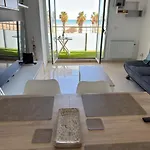 Apartamento Primera Linea De Mar
