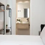 Singularstays Mercado Central