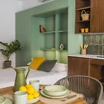 Green Suite By Concept Flats