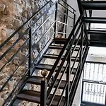 Serranos Flat By Concept Flats