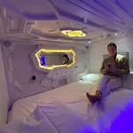 Capsule Inn Valencia Hostel