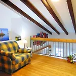 Casita Con Terraza En Cabanyal