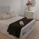 Holiday Hanna\'S House