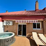 Your Long Stay Attic Home In Valencia
