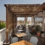 Blanq Carmen Hotel