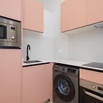 Florit Flats - The Trafalgar Apartment II